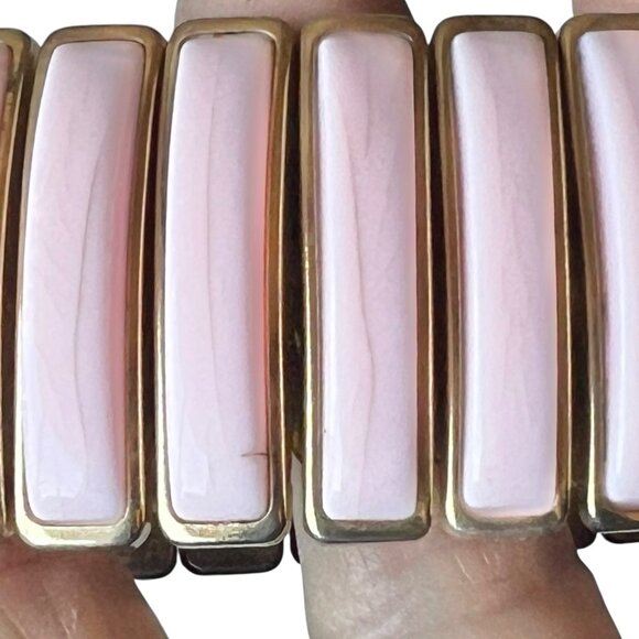 Lot Of Two Vintage Expandable Bracelet Cuffs: Trifari Pink & Gold/Black With Wri - Picture 6 of 16